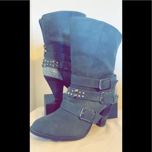 Boots with Sparkle heal